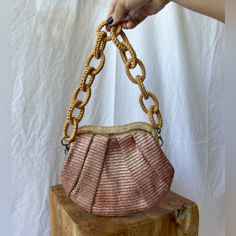 Pink Straw Shell Purse Handbag with Oversized Straw Link Strap